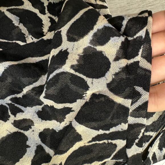 New Moda International Animal Print Short Sleeve Mesh Top Small - Picture 7 of 8